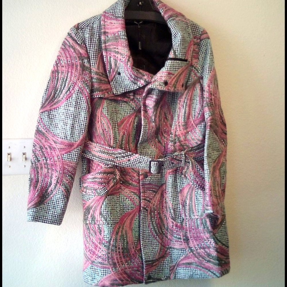 Samuel Dong  Coat